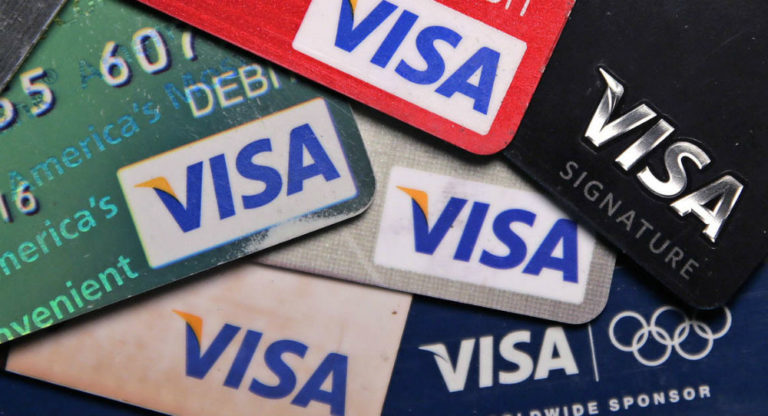 Visa bloqueó tarjetas de criptomonedas europeas sin previo aviso